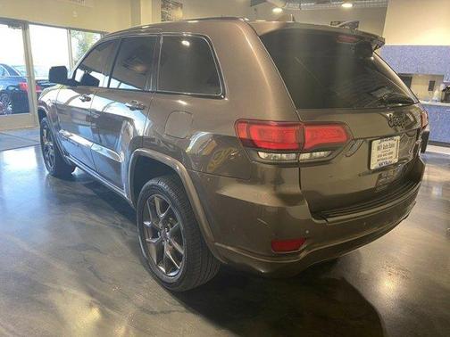 Brown 2021 Jeep Grand Cherokee Limited