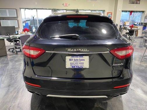 2017 Maserati Levante S