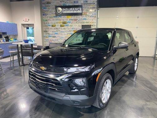 Mosaic Black Metallic 2023 Chevrolet Trailblazer LS