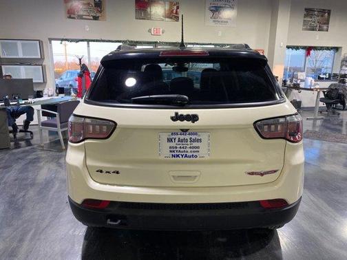 White Clearcoat 2020 Jeep Compass Trailhawk