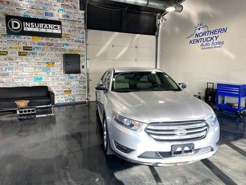 2015 Ford Taurus Limited