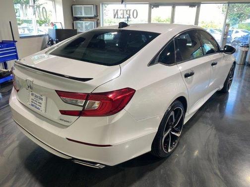 White 2022 Honda Accord Sport 1.5T