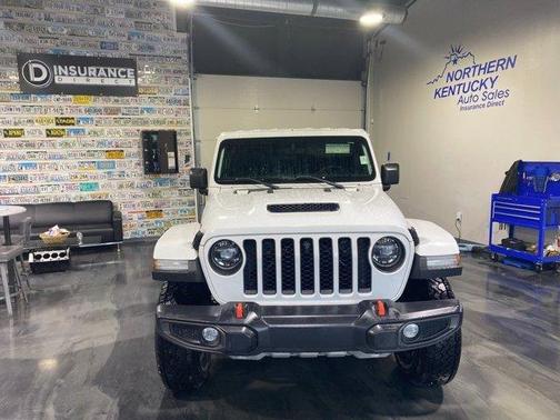 Bright White Clearcoat 2021 Jeep Gladiator Mojave