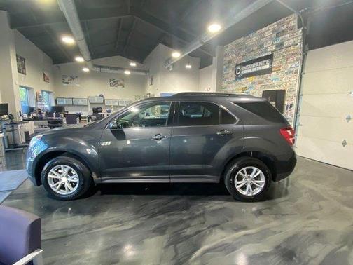 Nightfall Gray Metallic 2017 Chevrolet Equinox LT