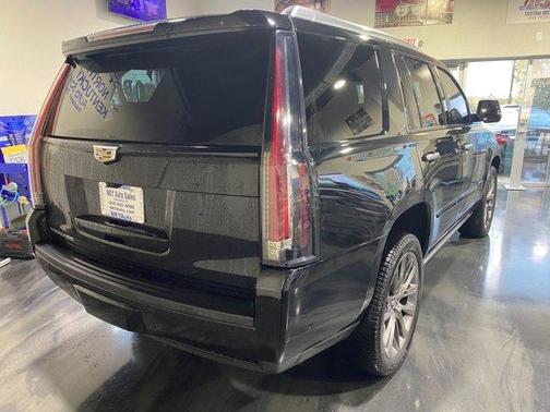 2019 Cadillac Escalade Platinum