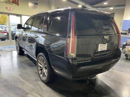 2019 Cadillac Escalade Platinum