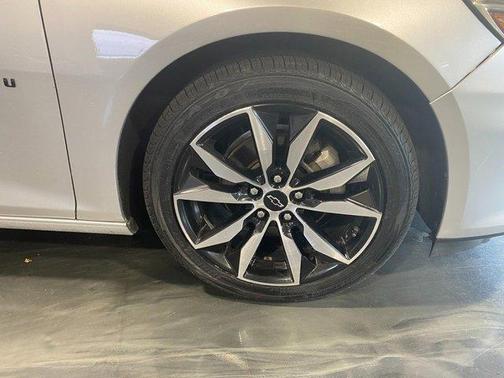 2021 Chevrolet Malibu RS