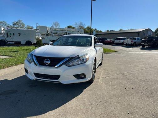 2017 Nissan Altima 2.5 SV