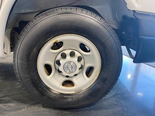 Summit White 2009 Chevrolet Express 2500 Cargo