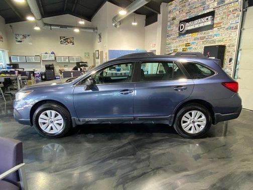 Twilight Blue Metallic 2018 Subaru Outback 2.5i