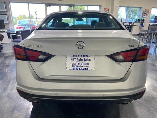 2021 Nissan Altima 2.5 SR
