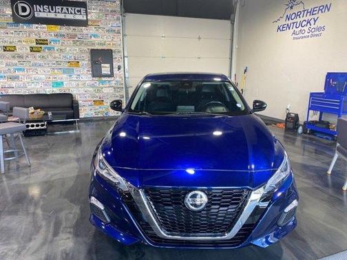 Deep Blue Pearl 2021 Nissan Altima 2.5 SR