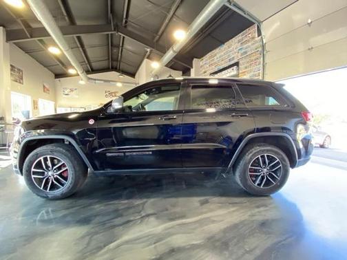 2017 Jeep Grand Cherokee Trailhawk