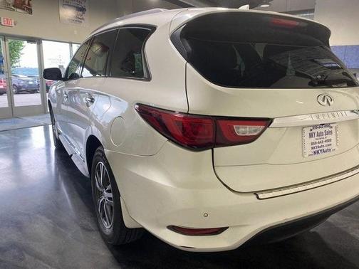 2016 INFINITI QX60 Base