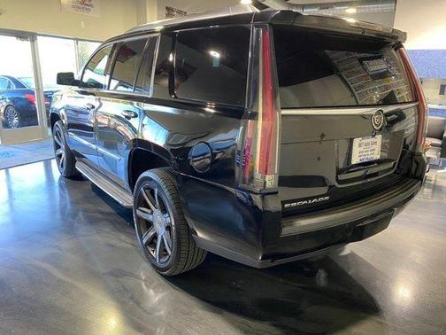 2015 Cadillac Escalade Luxury