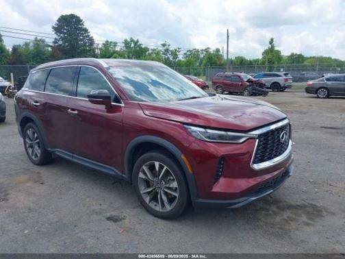 2022 INFINITI QX60 Luxe