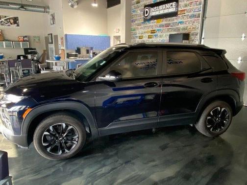 Midnight Blue Metallic 2021 Chevrolet Trailblazer LT