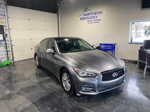 2015 INFINITI Q50 Premium
