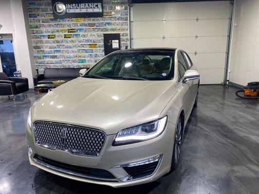 Champagne 2017 Lincoln MKZ Hybrid Reserve