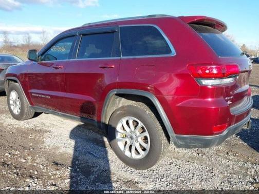 Velvet Red Pearlcoat 2021 Jeep Grand Cherokee Laredo E