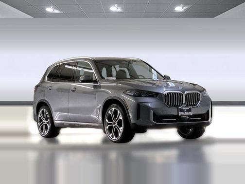 Skyscraper Grey Metallic 2026 BMW X5 sDrive40i