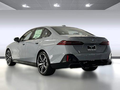 2026 BMW 530 i