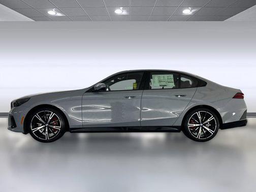 2026 BMW 530 i