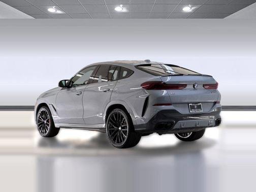 Brooklyn Grey Metallic 2024 BMW X6 M60i
