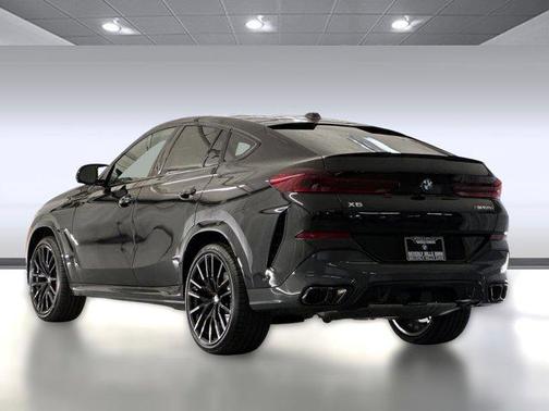 2026 BMW X6 M60i
