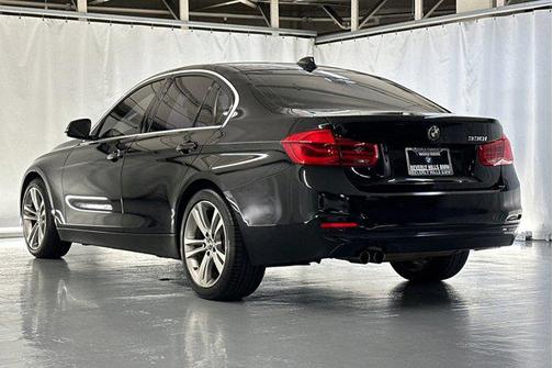 2017 BMW 330 330i