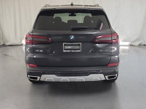 2023 BMW X5 sDrive40i