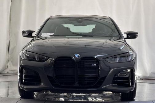 Dravit Grey Metallic 2027 BMW M440 i