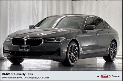 2022 BMW 530 i