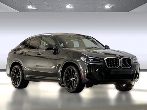 2025 BMW X4 xDrive30i