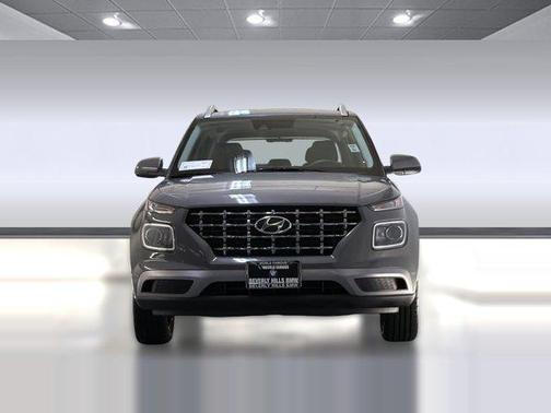 2022 Hyundai VENUE SEL