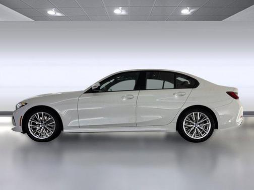 2023 BMW 330 330i