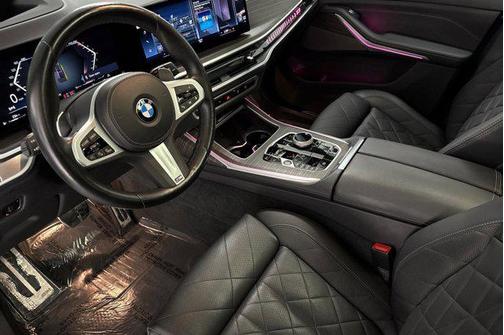 2023 BMW X7 xDrive40i