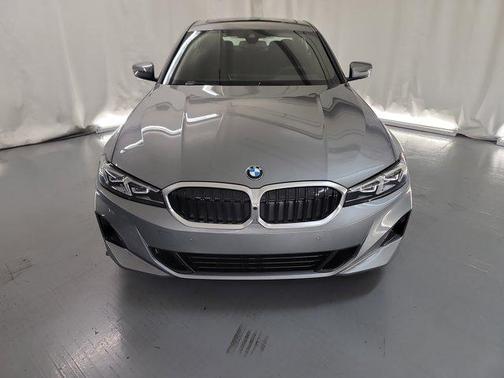 2025 BMW 330 i