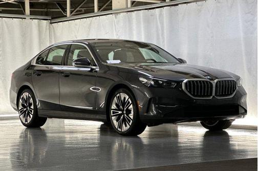 2026 BMW 530 i