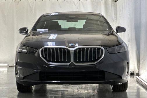 2026 BMW 530 i