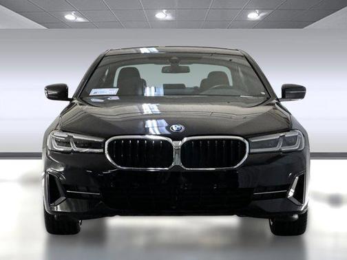 2022 BMW 530 i