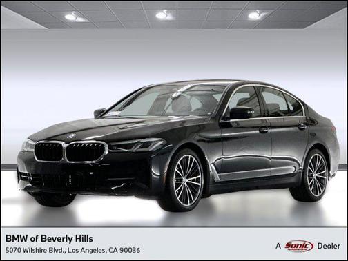 2022 BMW 530 i