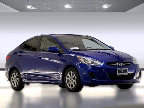 2013 Hyundai Accent GLS