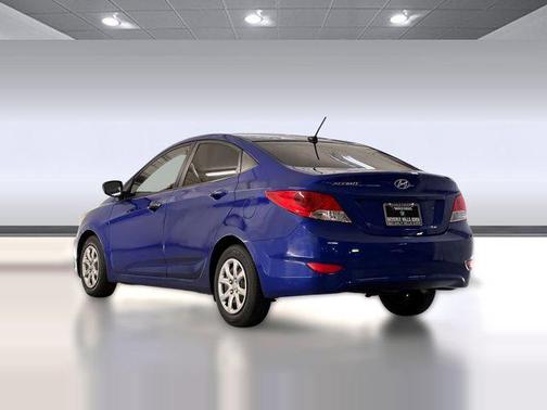 2013 Hyundai Accent GLS