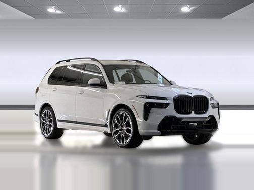 Alpine White 2023 BMW X7 xDrive40i