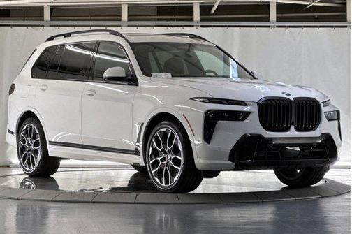 Alpine White 2023 BMW X7 xDrive40i