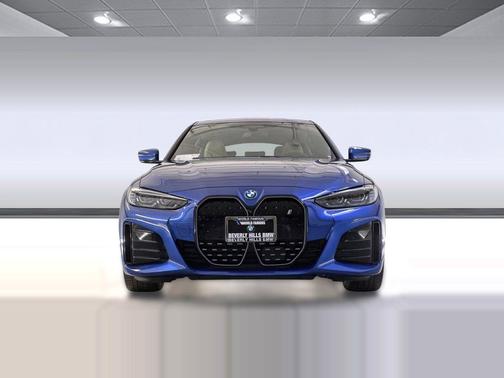Portimao Blue Metallic 2023 BMW i4 Gran Coupe eDrive40