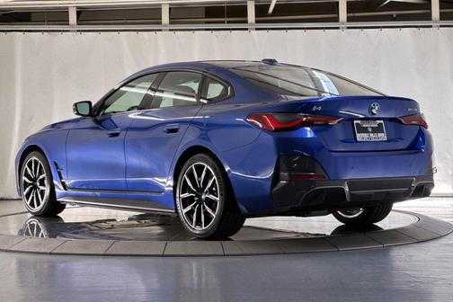 Portimao Blue Metallic 2023 BMW i4 Gran Coupe eDrive40