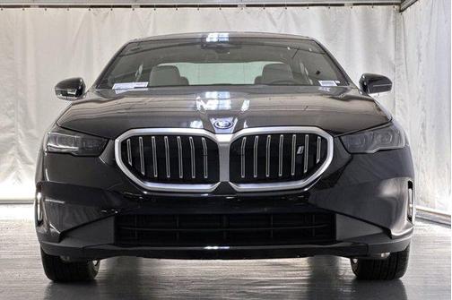 2026 BMW i5 eDrive40