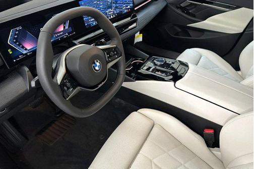 2026 BMW 530 i